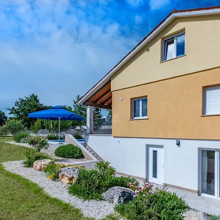 Antonia, A Beautiful Pool In A Large 1900 Sqm Garden Hébergement de vacances *